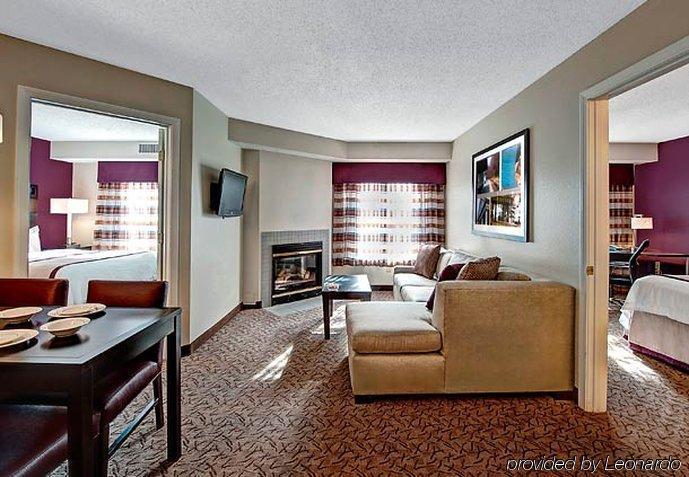 Residence Inn Boston Foxborough Rum bild